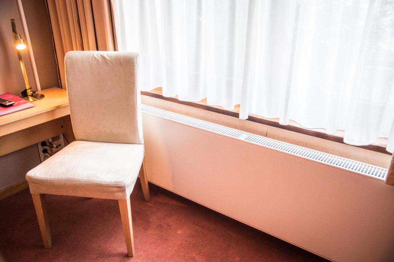 Le Relais Du Marquis Hotell Ittre Exteriör bild