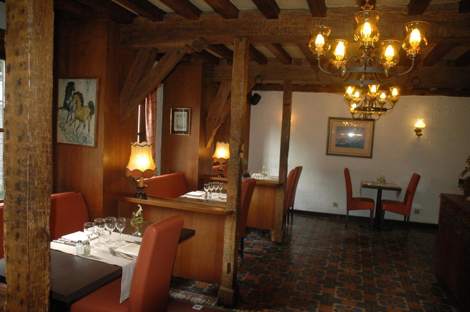 Le Relais Du Marquis Hotell Ittre Rum bild